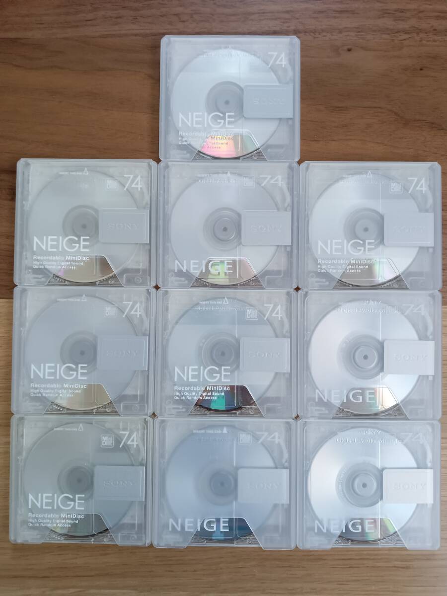 MD Mini Disc Mini disk 74 80 all in the case used 69 sheets not yet the first period . new goods 5 sheets total 74 sheets [ Yupack payment on delivery ]