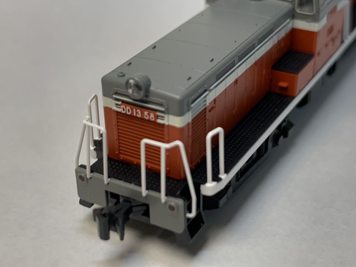 6556 KATO DD13 shape diesel locomotive ( the first period shape ) 7012-1 N gauge railroad model 