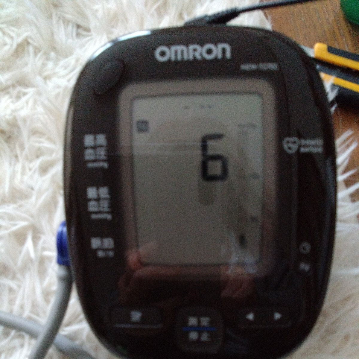 オムロン　血圧計☆HEM-FM31 中古、保管品　ジャンク_画像9