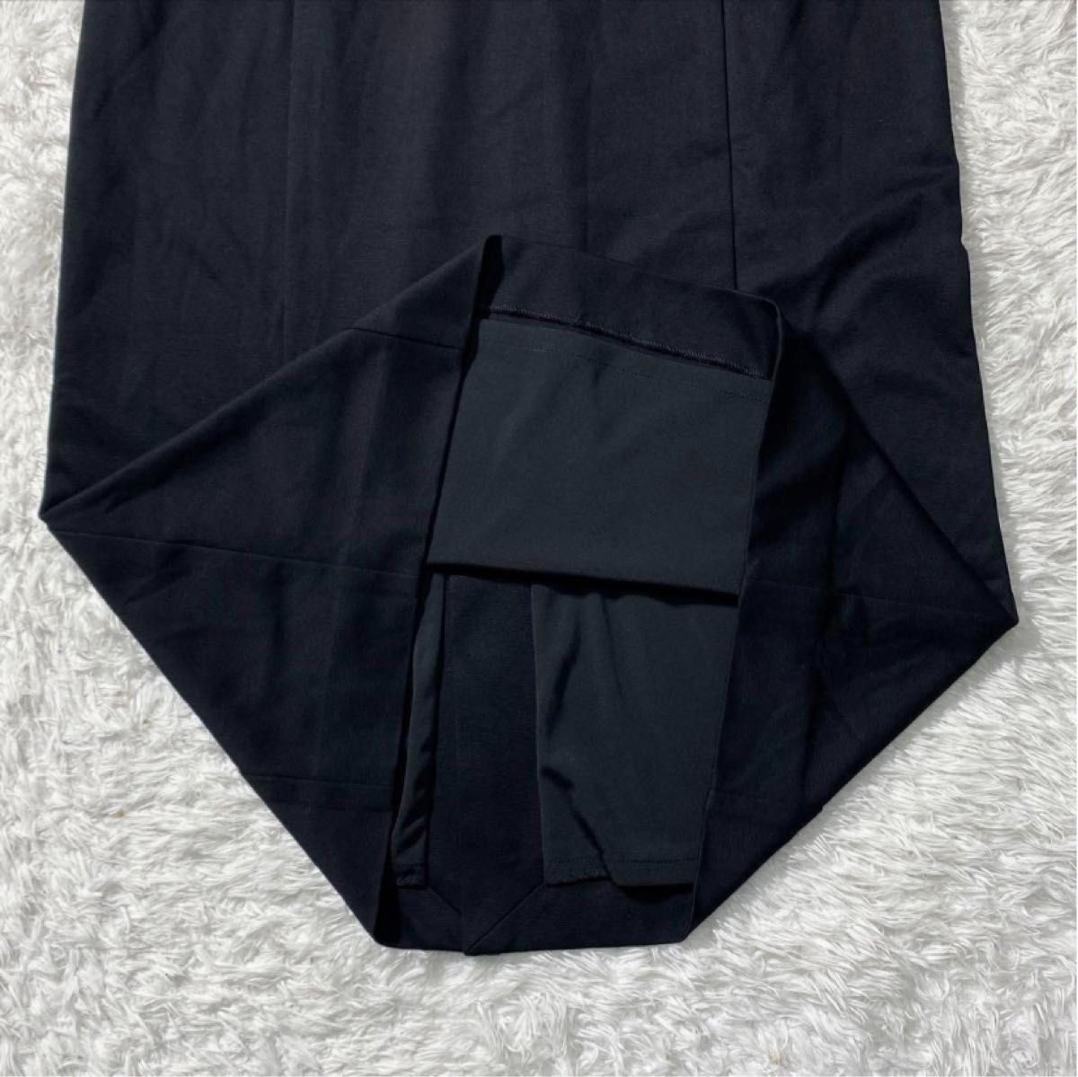 美品】yoshie inaba ヨシエイナバ タック ワンピース フォーマル 美品】yoshie inaba ヨシエイナバ タック ワンピース フォーマル