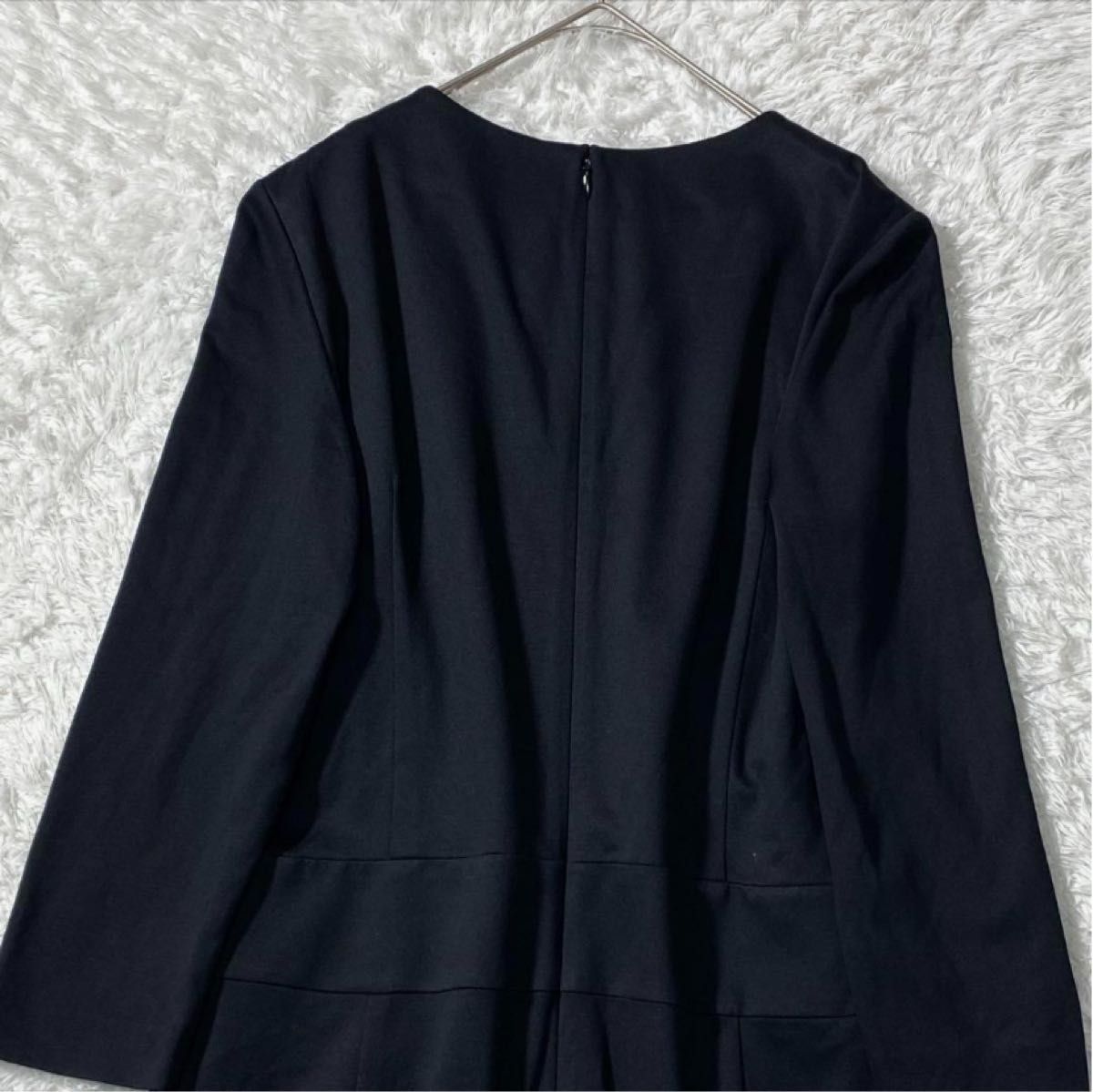 美品】yoshie inaba ヨシエイナバ タック ワンピース フォーマル 美品】yoshie inaba ヨシエイナバ タック ワンピース フォーマル