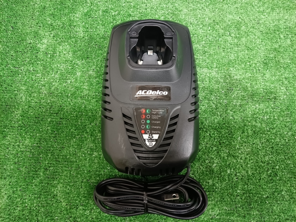 中古品 ACDelco 12V ミニ ポリッシャー ARS1207 バッテリー1個 充電器付_画像9