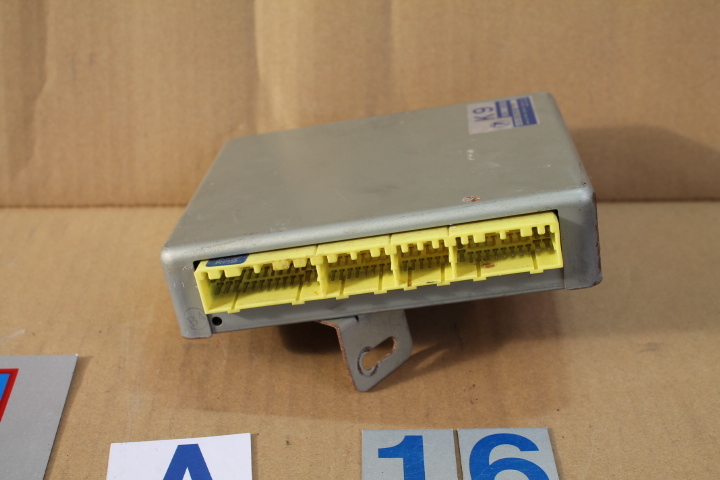 KP-012-1 Subaru BF5 Legacy двигатель блок управления K9 22611 AB240