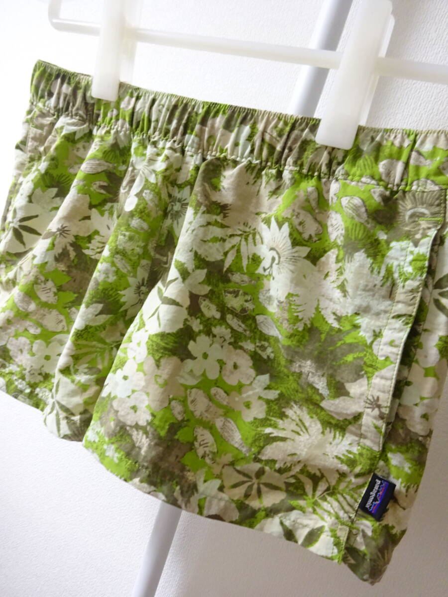 patagonia Baggies Shorts ショートパンツ フラワー 花柄 ナイロン ベージュ 茶色 緑 レディース S パタゴニア バギーズショーツ_画像2