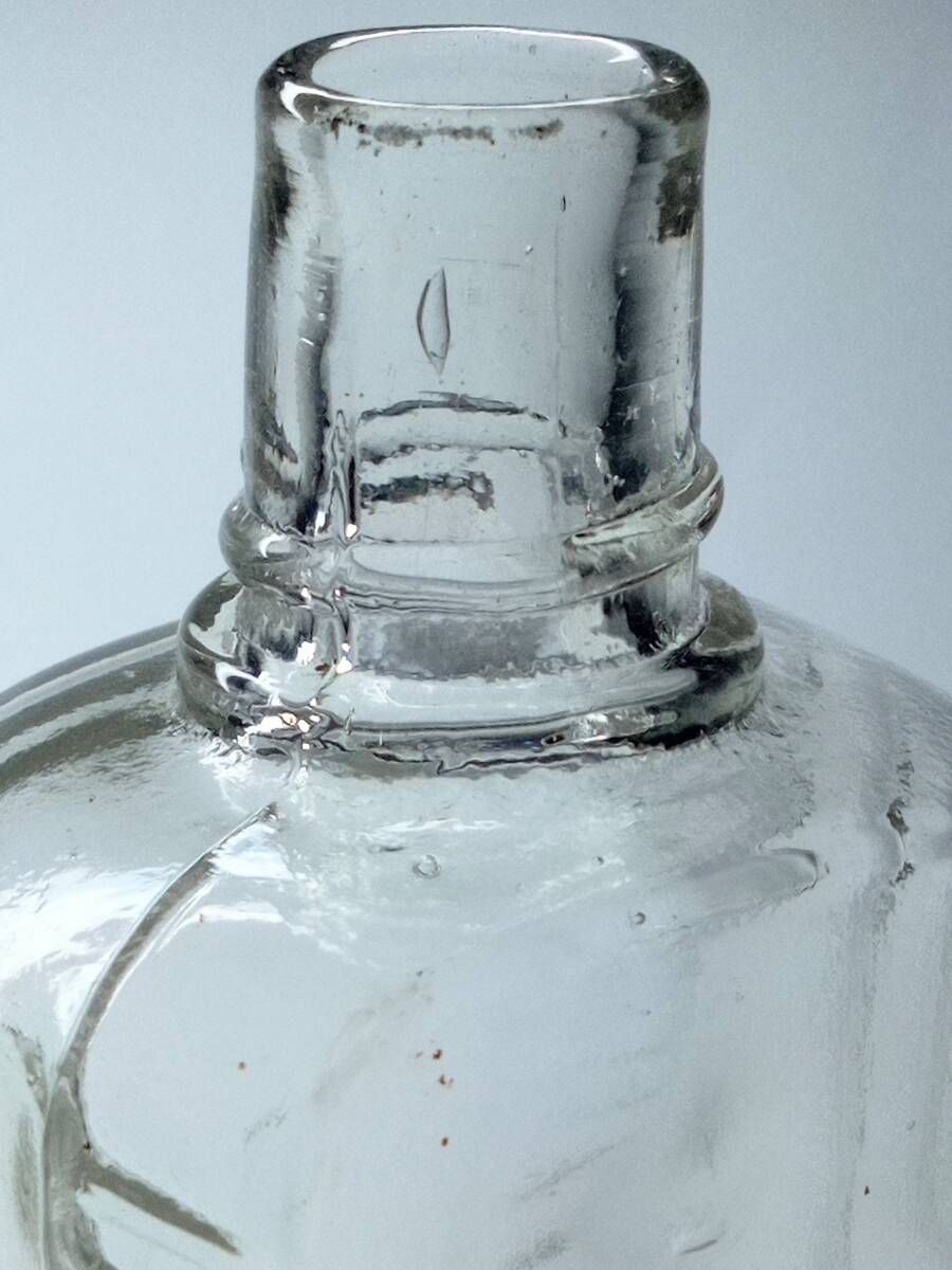  старый стеклянная бутылка дизайн регистрация . шесть 4 .0. Showa 7 год retro бутылка коллекция 