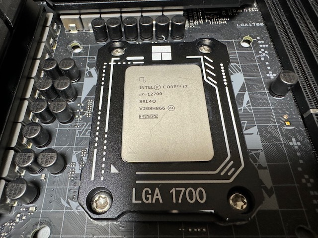  used ASUS ROG B660-G DDR5 + Intel i5-12700 set 