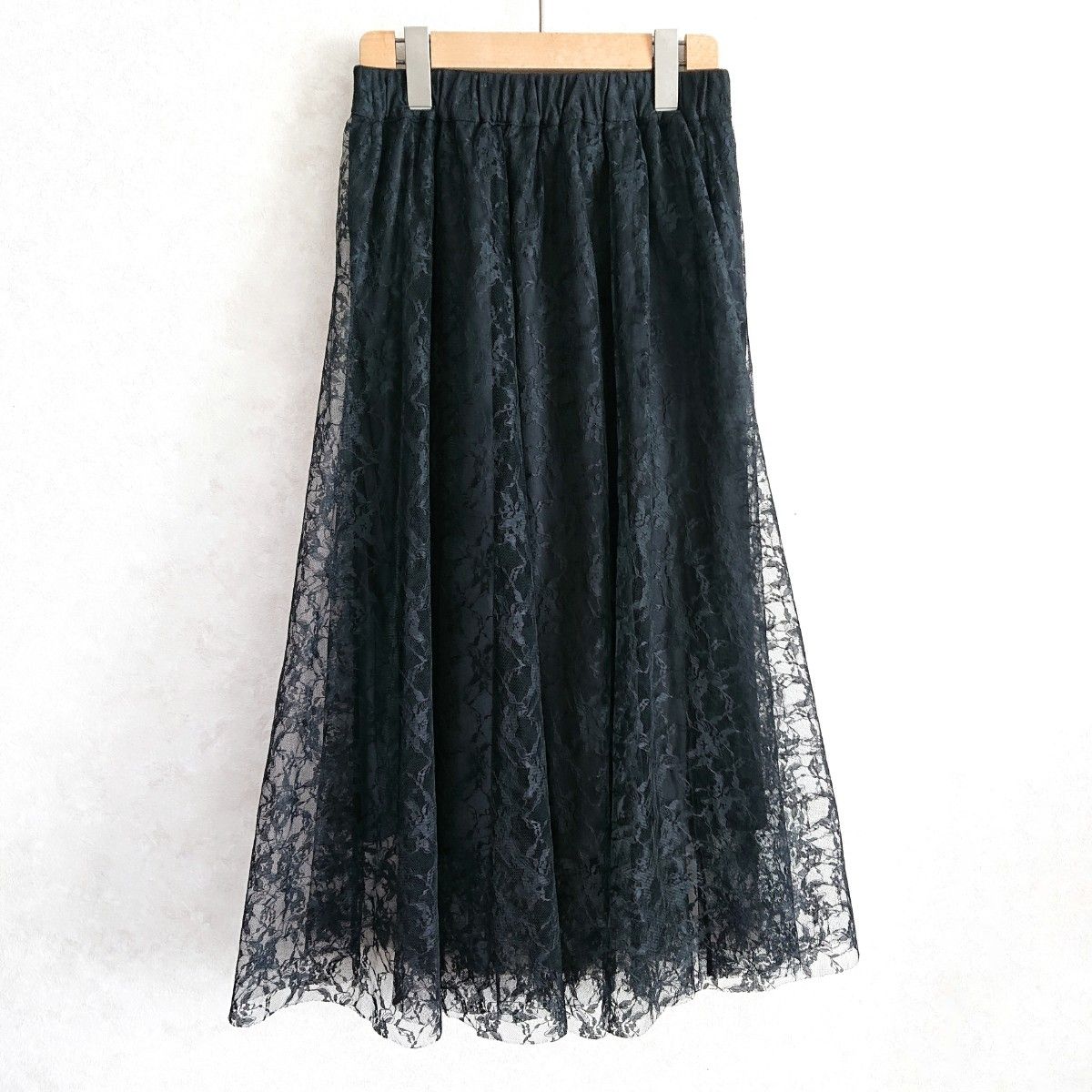 総レース刺繍チュール シアー透け感 マキシ丈ロングスカート 総レース刺繍チュール シアー透け感 マキシ丈ロングスカート