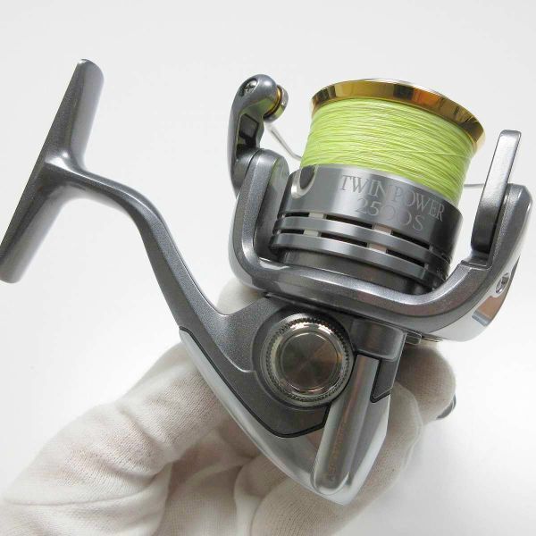 シマノ 08 ツインパワー 2500S /管理AT1728/02 スピニングリール シマノ 08 ツインパワー 2500S /管理AT1728/02 スピニングリール