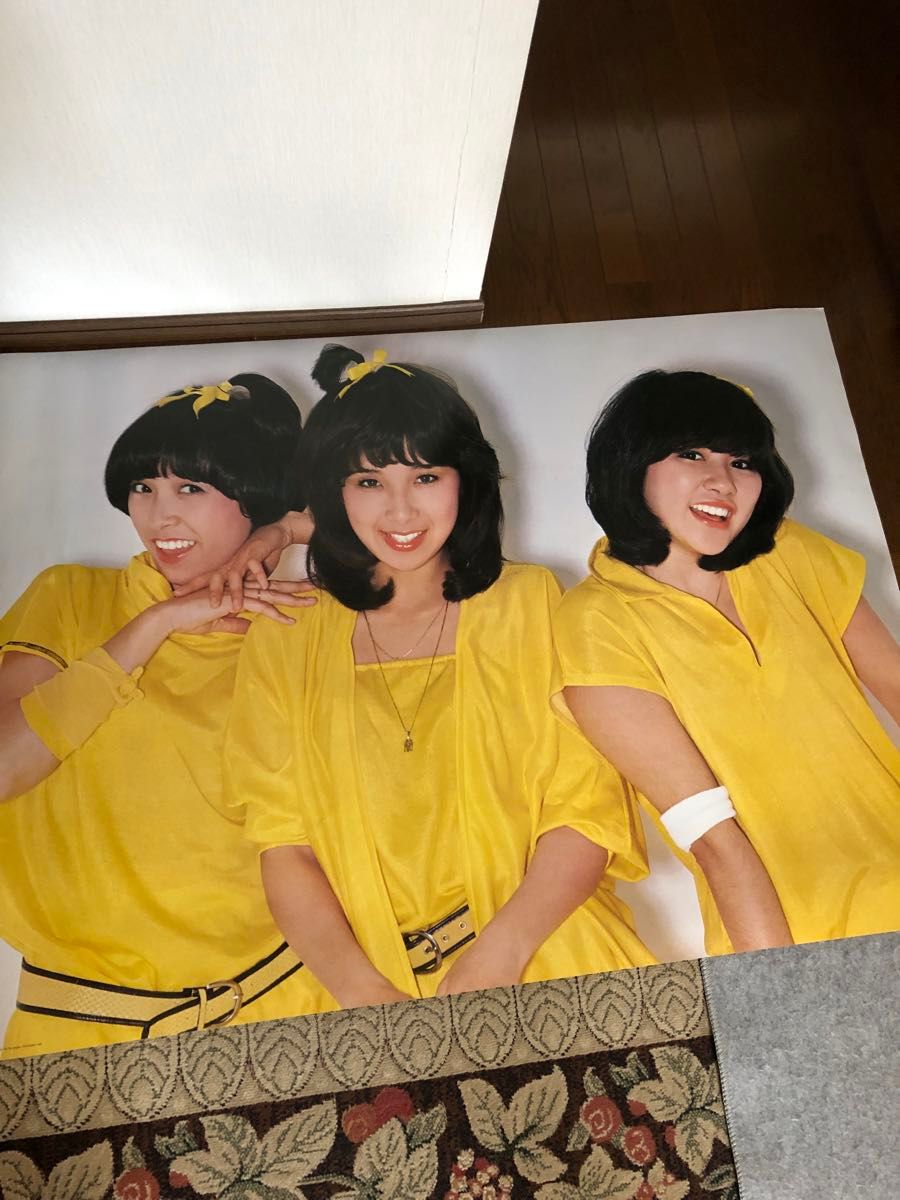 キャンディーズ 超特大販促用ポスター 特典非売品 当時物 昭和 キャンディーズ 超特大販促用ポスター 特典非売品 当時物 昭和