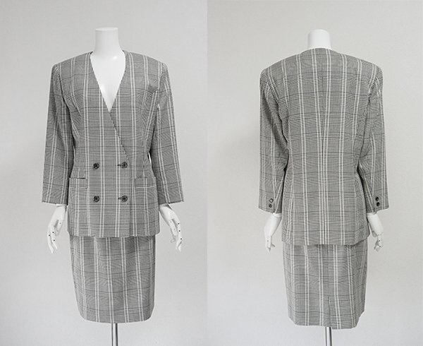 courreges *90\'s~00\'s setup no color jacket & skirt AR9 gray silk . check pattern Courreges *DF15