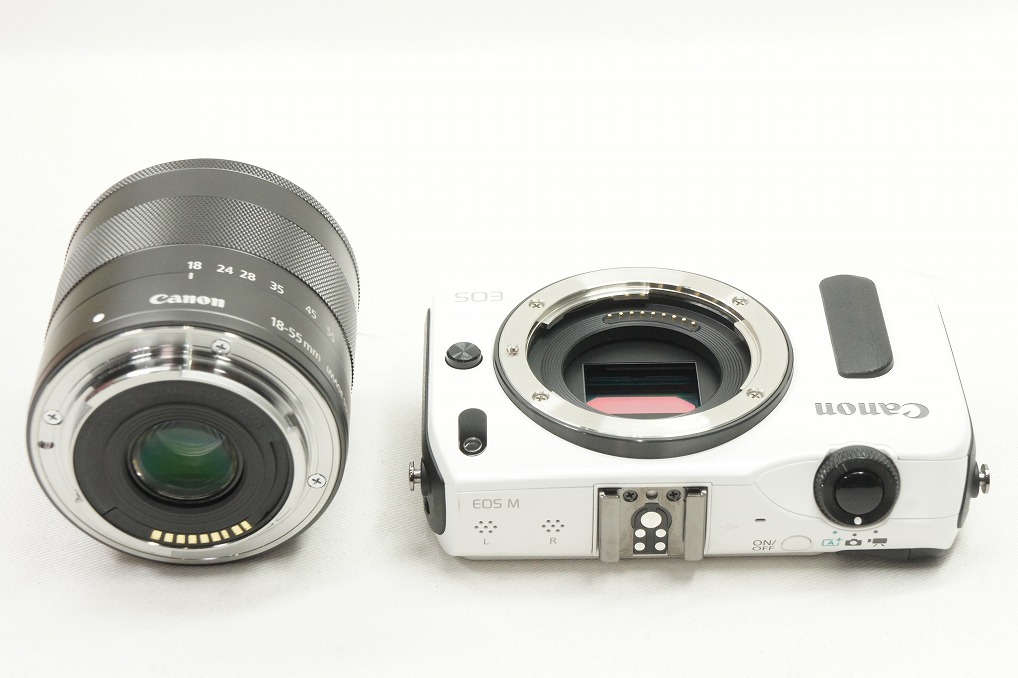 【適格請求書発行】美品 Canon キヤノン EOS M + EF-M 18-55mm IS STM レンズキット ミラーレス ホワイト 元箱付【アルプスカメラ】240505n_画像3