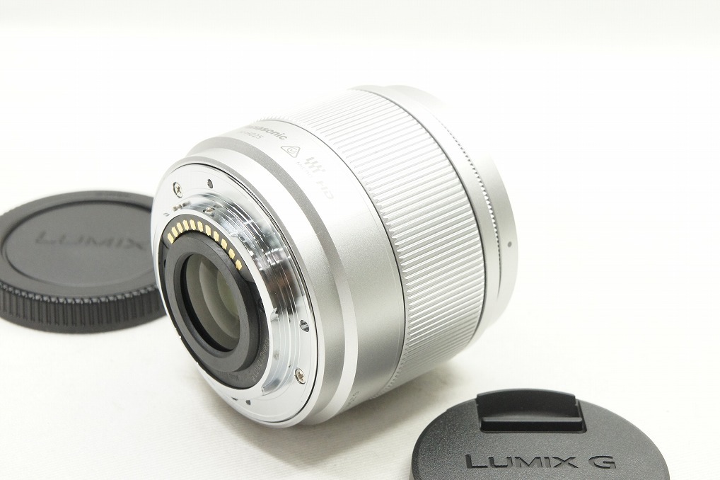 【適格請求書発行】Panasonic パナソニック LUMIX G 25mm F1.7 ASPH. H-H025 シルバーマイクロフォーサーズ【アルプスカメラ】240504f_画像3