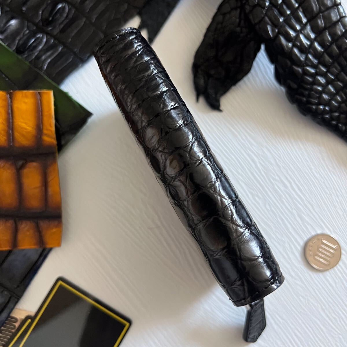 один пункт ограничение [ оригинал фотосъемка ] чёрный черный крокодил мужской раунд застежка-молния wani. натуральная кожа рука окраска ручная работа длинный кошелек .. compact Mini кошелек 