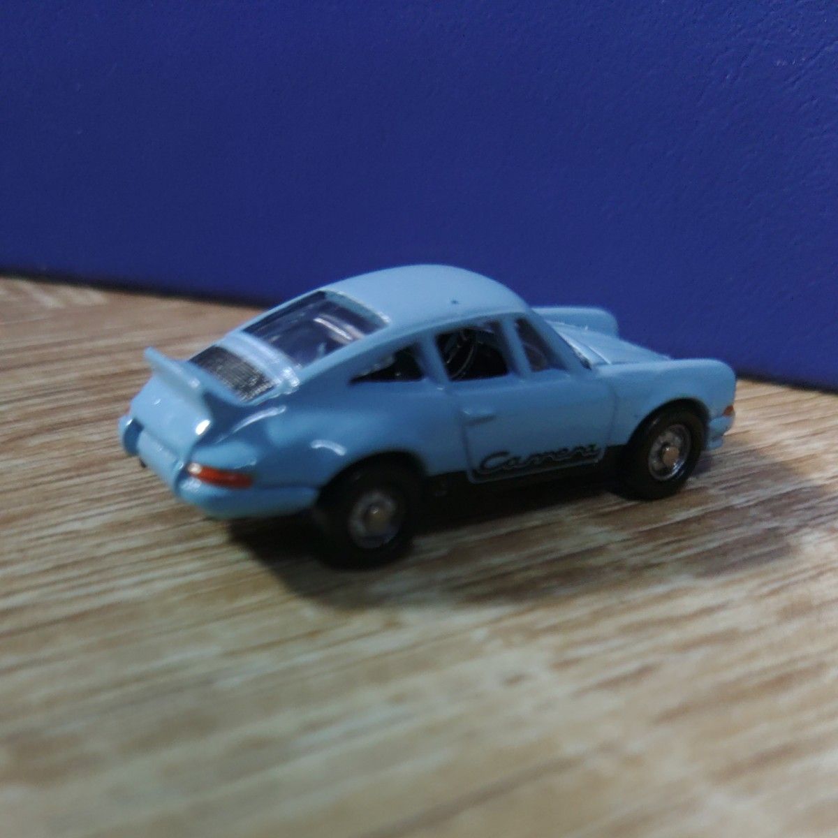 ポルシェ 911カレラ　ミニカー