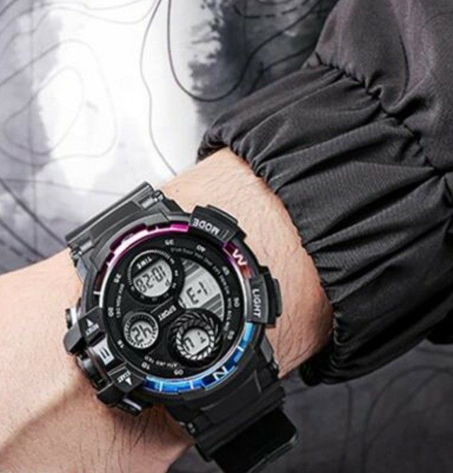 T0461 新品 LED デジタル多機能 メンズ レディース 腕時計 黒/レインボー