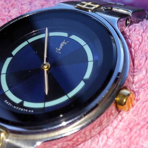 イヴ・サンローランレディース腕時計 電池交換済 シチズン CITIZEN YVESSAINTLAURENT アナログクォーツ