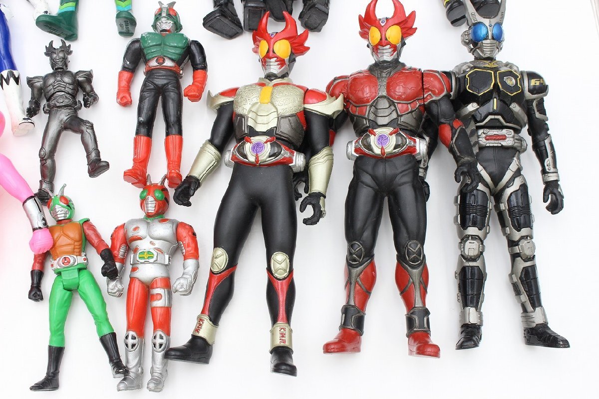 [ line .] много Ultraman Kamen Rider Squadron герой JoJo's Bizarre Adventure др. фигурка глаз ... часы и т.п. суммировать *..pa* AZ000BOT06