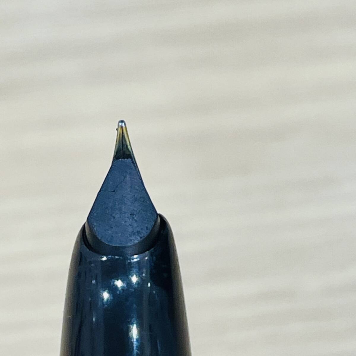 【H11622OR】 1円～ MONTBLANC モンブラン 万年筆 NO32 ペン先585刻印 筆記用具 動作未確認 文房具 ブラック ゴールド_画像5