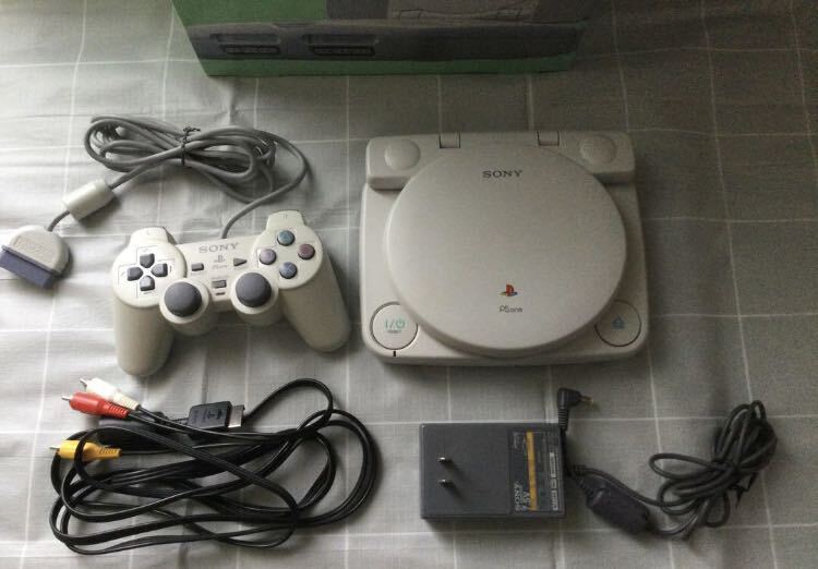 PS one + LCDモニターコンボ PS1 本体の画像2