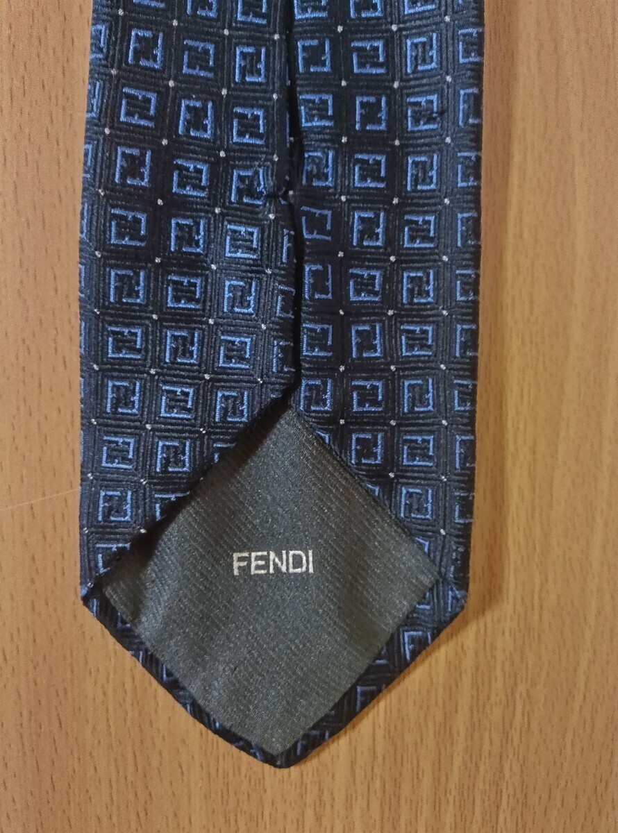 FENDI フェンディ ネクタイ F 柄