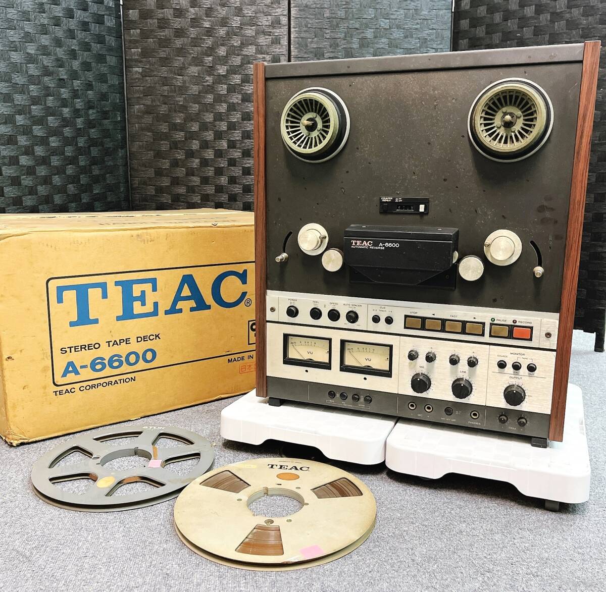 TEAC ティアック A-6600 オープンリールデッキ 元箱付き 通電OKの画像1