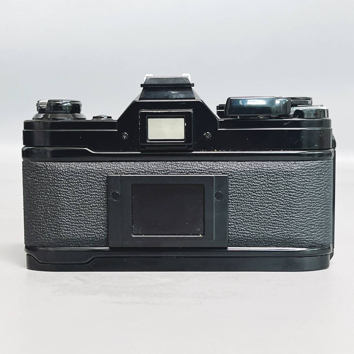 キャノン AE-1 フィルム一眼レフカメラ ブラックボディ フィルター付き（CANON FD 50㎜ 1：1.4 SSC）_画像5