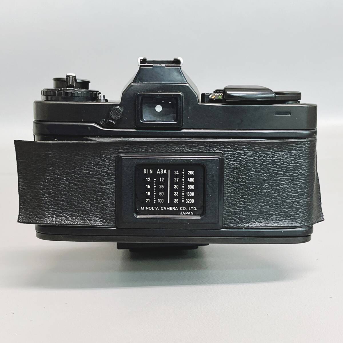 ミノルタ XD フィルム一眼レフカメラ ブラックボディフィルター付き（TAMRON SP 70-210㎜ 1：3.5 1：4/210） _画像5