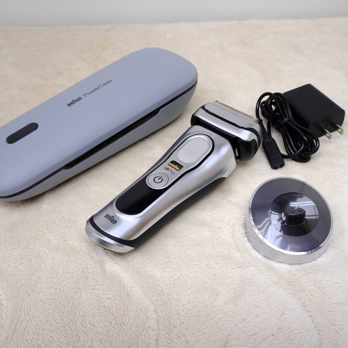 **[ unused ] Brown series 9 Pro electric shaver [ charge travel case attaching ] Type5793 (^^!! ($X7)