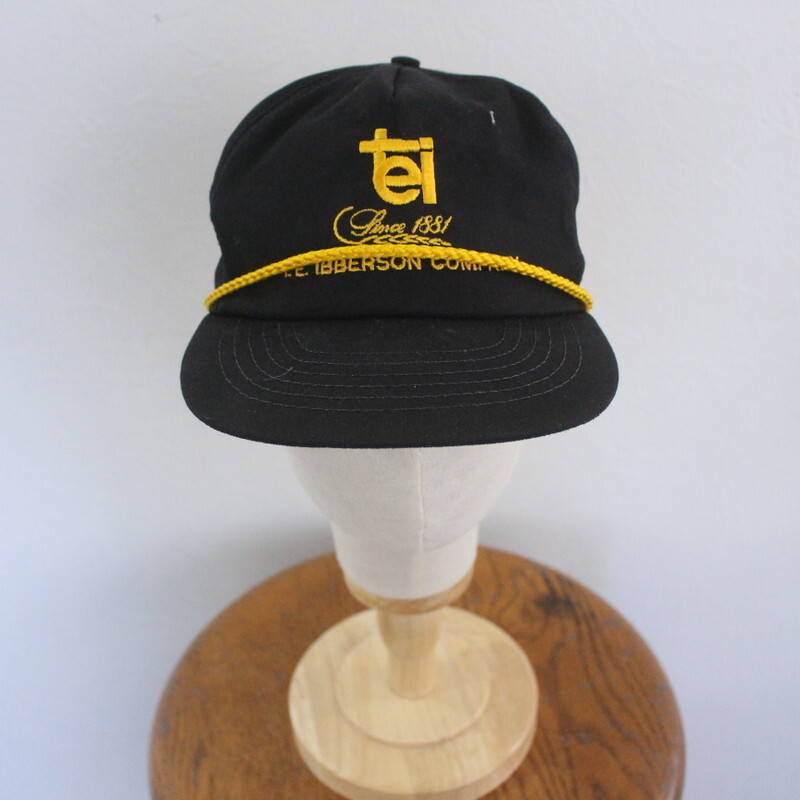 CAP62 USA製 90sビンテージ tei ベースボールキャップ■1990年代製 ブラック 黒 刺しゅう hat ハット 帽子古着 古着卸 オールド 激安_画像1