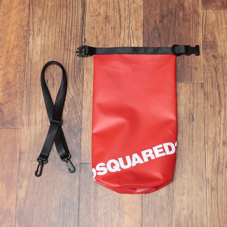 DSQUARED2/ボディ バッグ BPM0076 撥水 防水◎ ロゴ プリント スポーティー キャンプ スポーツ トレーニング ジム 新品/赤/レッド/id285/_画像6