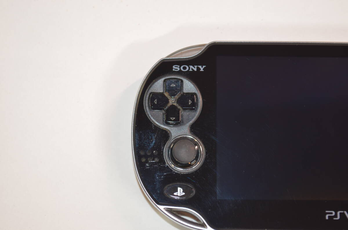 ★ソフト メモリーカード 付き 動作良好★vita 本体 pch-1100 ブラック★black★PlayStation vita ヴィータ ビータ★_画像5