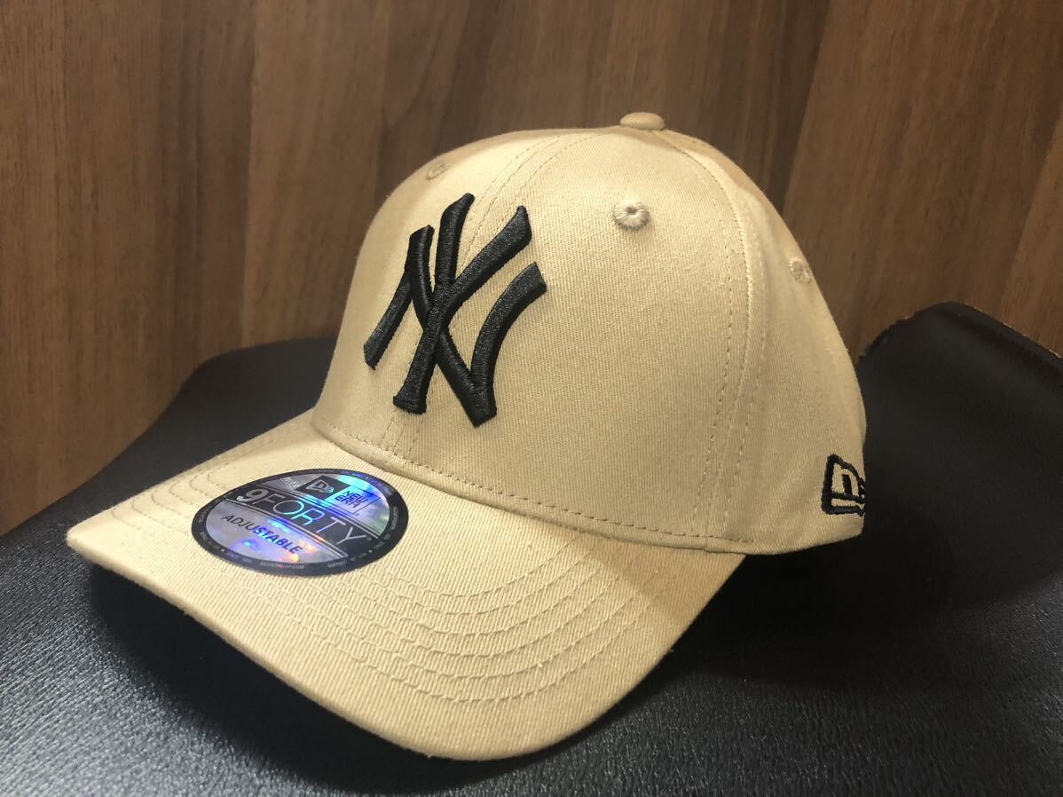 NEW ERA CAP ニューエラ キャップ 帽子　ベージュ　Beige 系　NY 黒刺繍入　男女用　フリーサイズ　_画像1