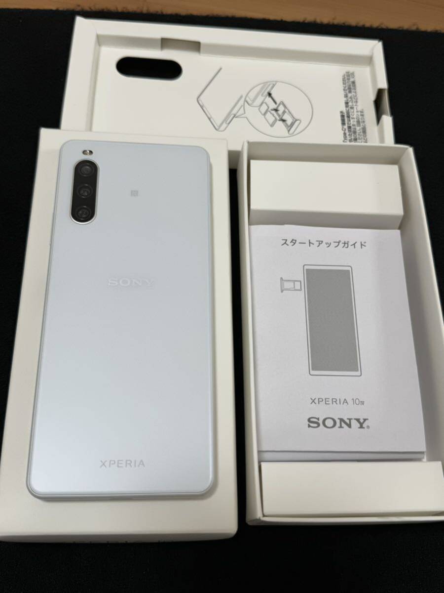 Xperia 10 Ⅳ XQ-CC44 White 国内版simフリー　美品　_画像2