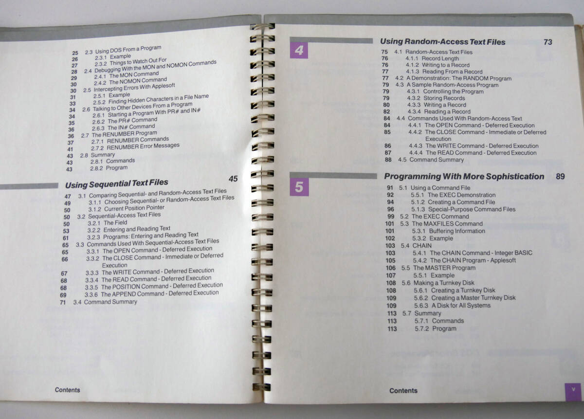 Apple II DOS Programmer's Manual 古本　_画像4