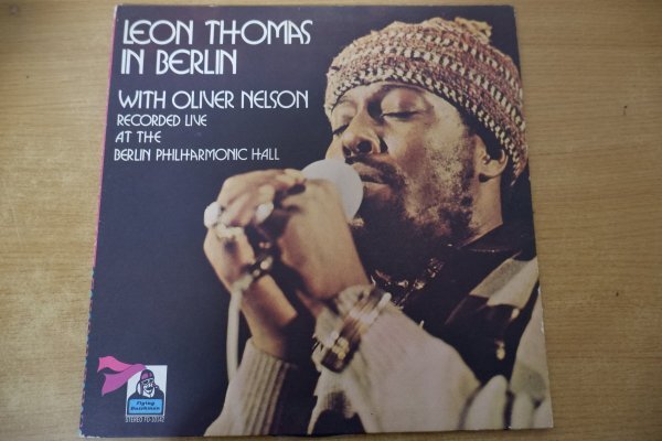 W3-324＜LP/US盤/美盤＞ Leon Thomas With Oliver Nelson / In Berlinの画像1