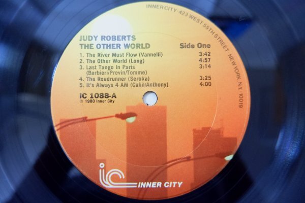 Z3-224＜LP/US盤＞ ジュディ・ロバーツ Judy Roberts / The Other World_画像4