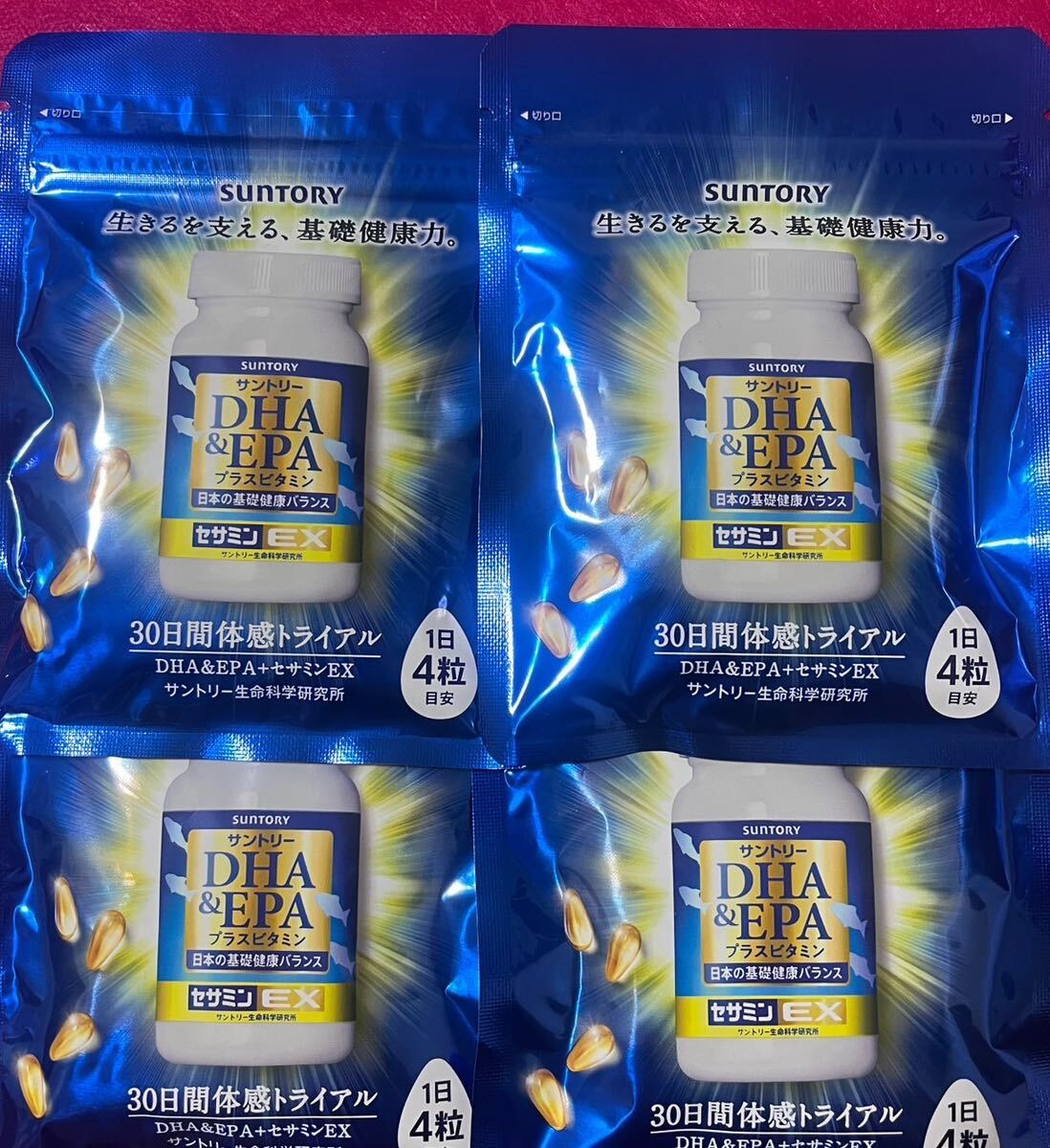 【新品】4個セット　サントリー・DHA&EPA セサミンEX_画像1