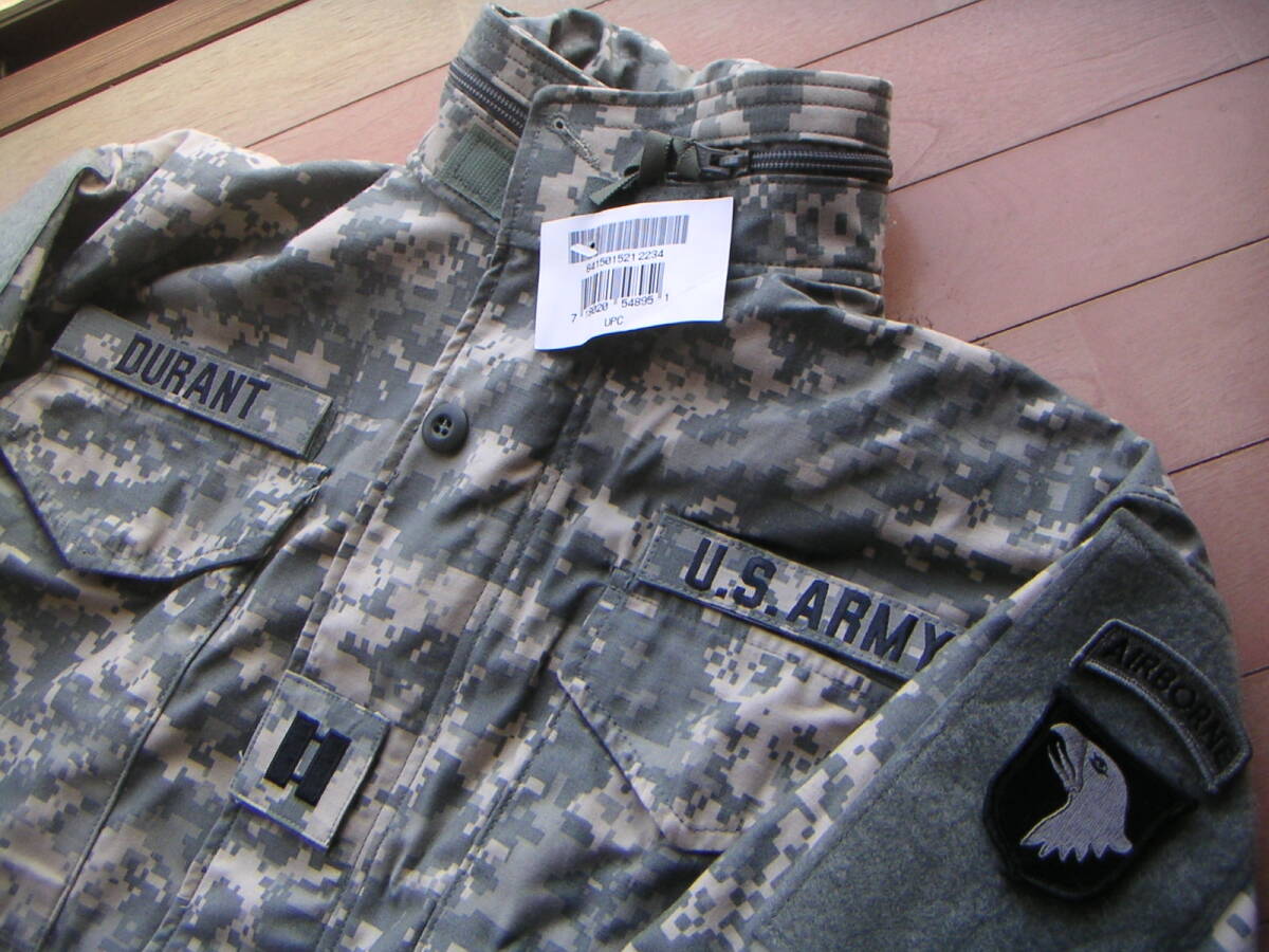 【米軍実物】未使用品 M65フィールドジャケット ACU S/R 実物パッチ付きの画像5