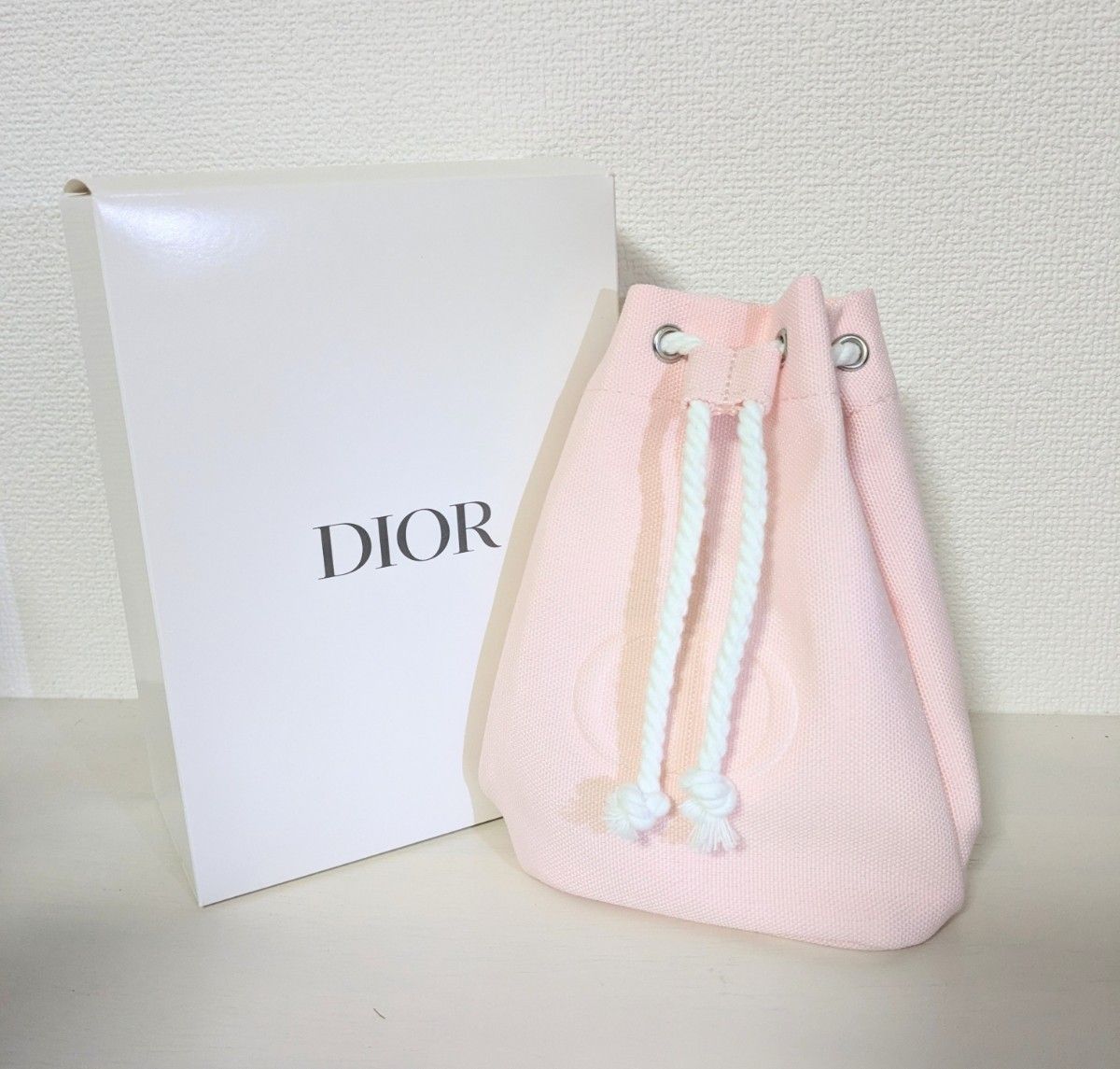 未使用　Dior キャンバス　バニティ ポーチ　ベビーピンク 巾着 コスメポーチ　ノベルティ　