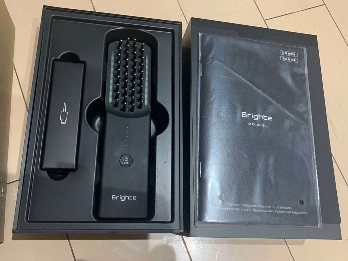 brighte (ブライト)ELEKI BRUSH (エレキブラシ)ブラシ型美顔器 brighte (ブライト)ELEKI BRUSH (エレキブラシ)ブラシ型美顔器