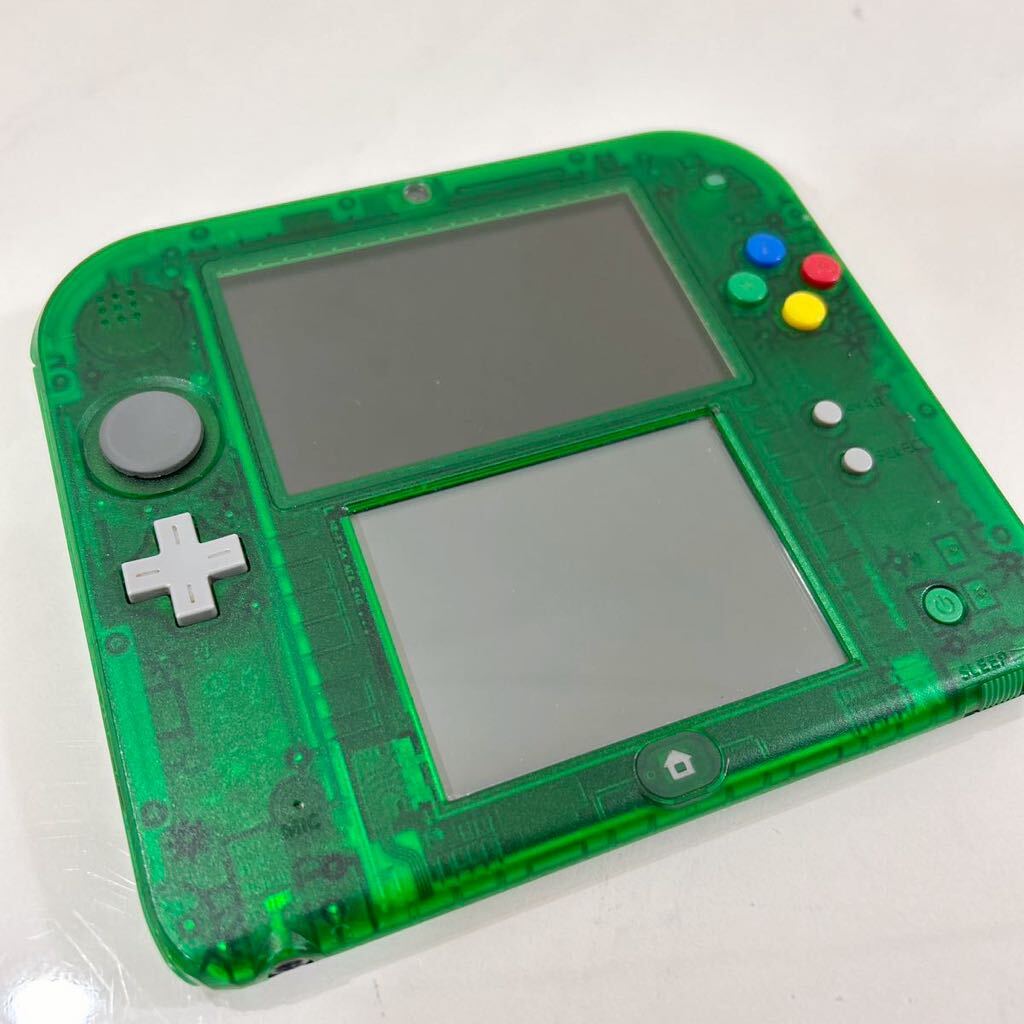 Nintendo ニンテンドー　2DS クリアグリーン ポケットモンスター　緑　任天堂 ピカチュウ ゲーム機