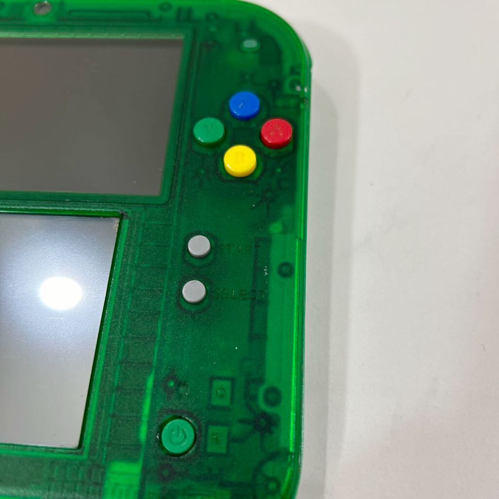 Nintendo ニンテンドー　2DS クリアグリーン ポケットモンスター　緑　任天堂 ピカチュウ ゲーム機