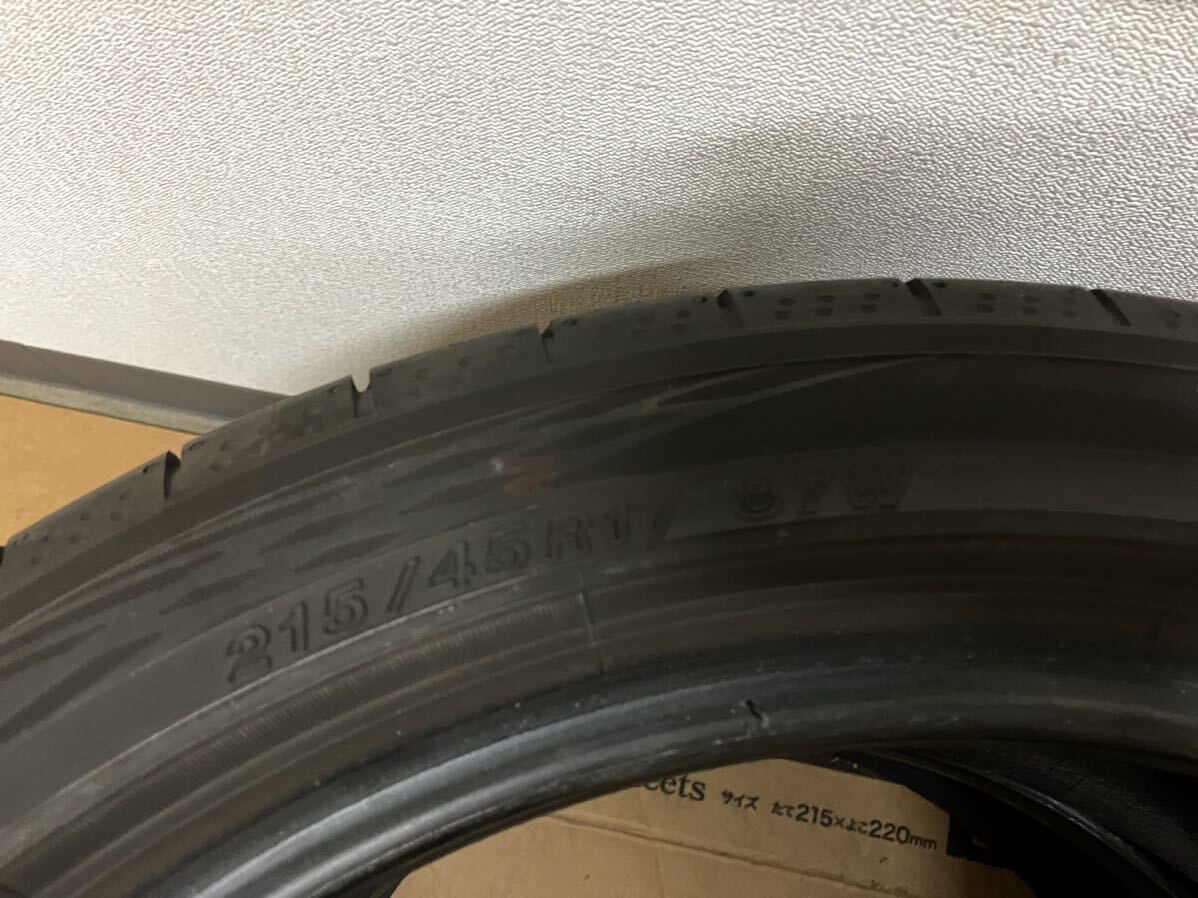 ヨコハマ　ブルーアースGT 215/45r17 2021年製造　　　　6mm 2本_画像4