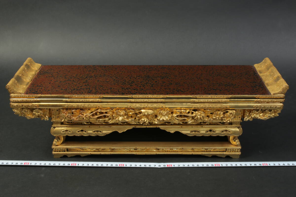 5885 寺院 焼香机 上卓 経机 18寸 18号 55x16x17 総金箔押金具打 5885 寺院 焼香机 上卓 経机 18寸 18号 55x16x17 総金箔押金具打