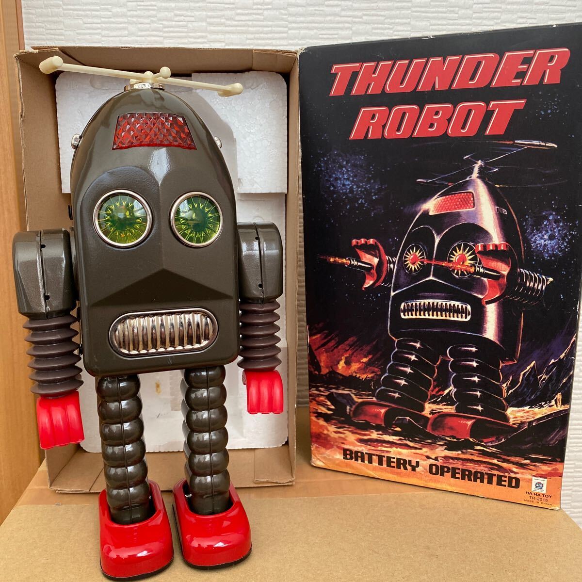 ⑧ жестяная пластина Thunder робот THUNDER ROBOT