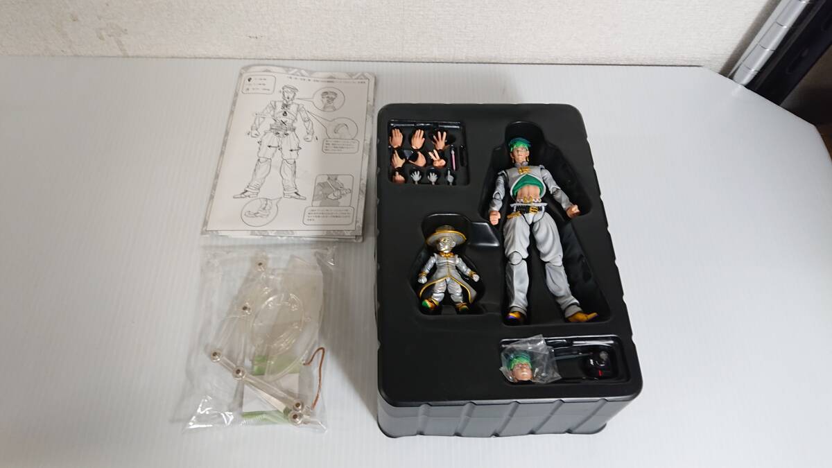 【中古・開封品】：超像可動 29.岸辺露伴＆ヘブンズ・ドアー(荒木飛呂彦指定カラー) ジョジョの奇妙な冒険 第四部 フィギュア(20240513)_画像4