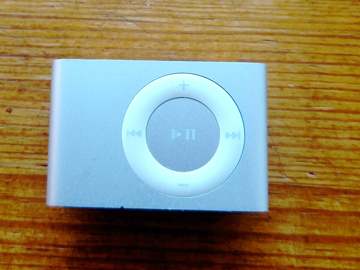  iPod shuffle　アイポッド シャッフル 第2世代 (1GB)　Apple_画像1