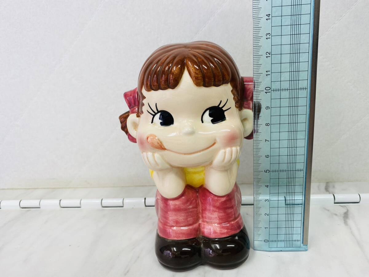 G5639 不二家 ペコちゃん 貯金箱 陶器製 昭和 レトロ ぺこちゃん お金 キャンディー キャラクター 硬貨 インテリア 保管現状品_画像6