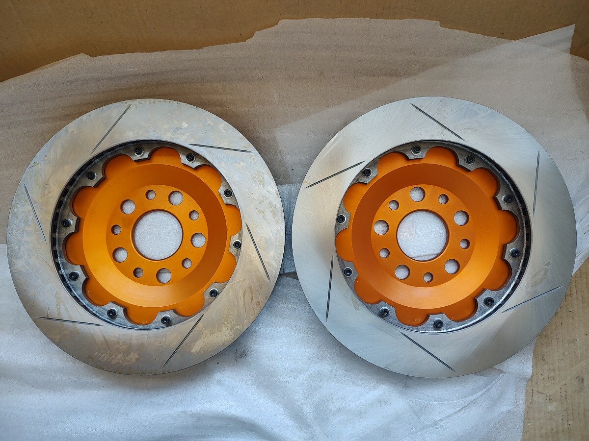 ②ＢＮＲ３２ Ｚ３２ ＢＣＮＲ３３ APレーシング ３５５φ　ｂｒｅｍｂｏ ＢＮＲ３４ ２ピースローター ブレンボ　Ｒｄｄ　apracing alcon_画像2