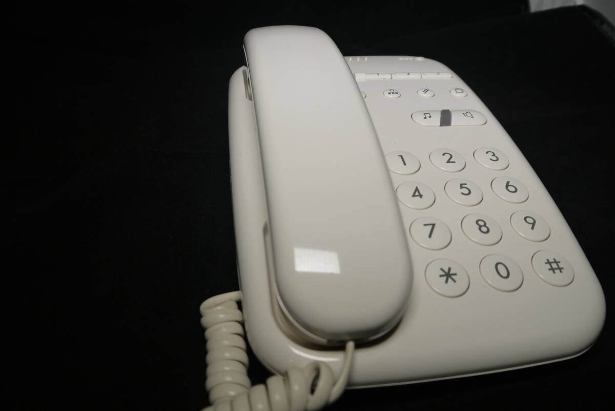 (美品)ハウディ・クローバーホンS3 TEL(CW) 電話機 ビジネスホン PBX NTT　電源、電話接続確認済み③_画像4